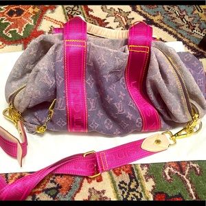 Faux Louis Vuitton bag